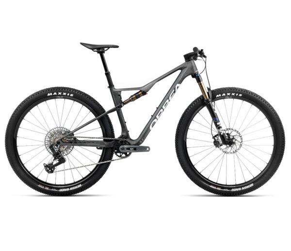 OIZ M10 AXS S Diamond Carbon View (Matt-Gloss)