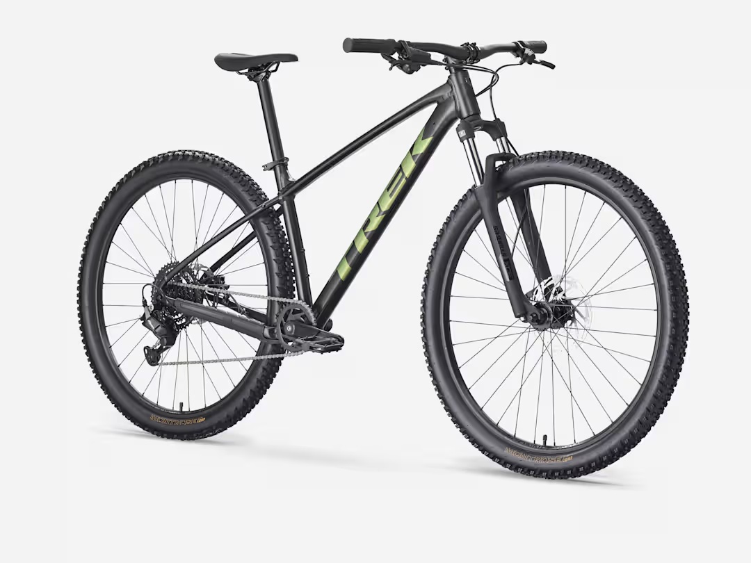 Trek Marlin 4 Gen 3 mountainbike i mørk grå med grøn Trek-logo